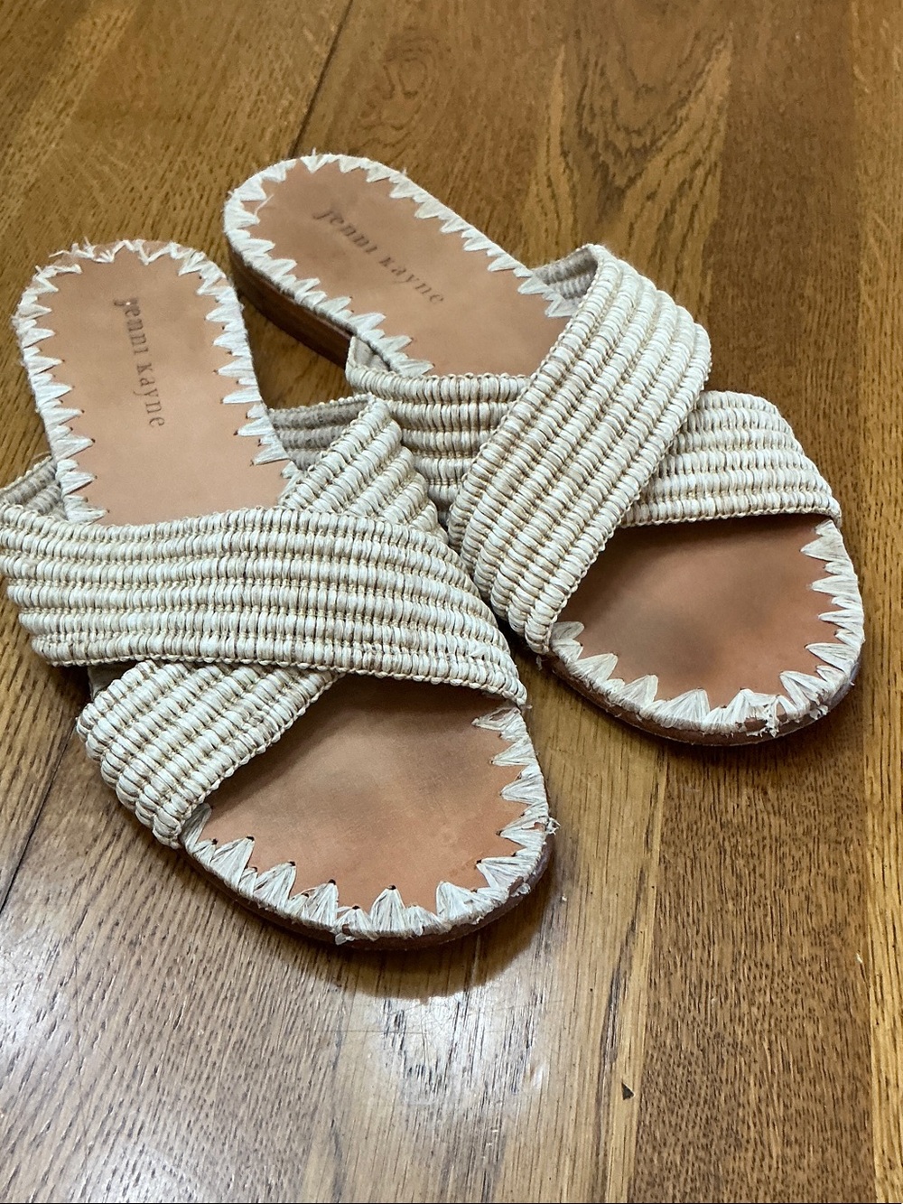 Woman’s Jenni Kanye tan/white cross straps slide sandal. Size 38. Leather. Cute!